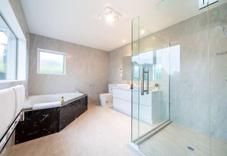 35 Blacks Road Greenhithe_12