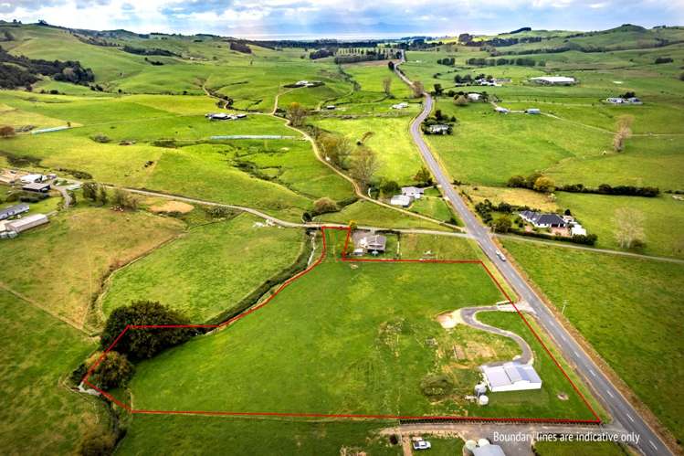 1724 Miranda Road Mangatangi_2