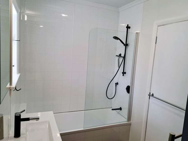 194A Ngamotu Road Spotswood_11