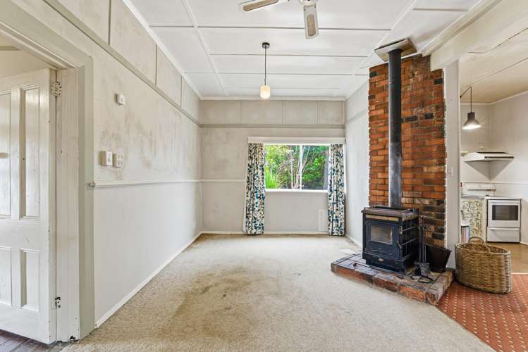 7 Churchill Street Pahiatua_4