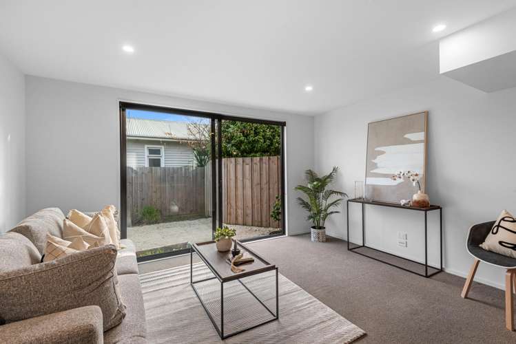 4/61 Peverel Street_2