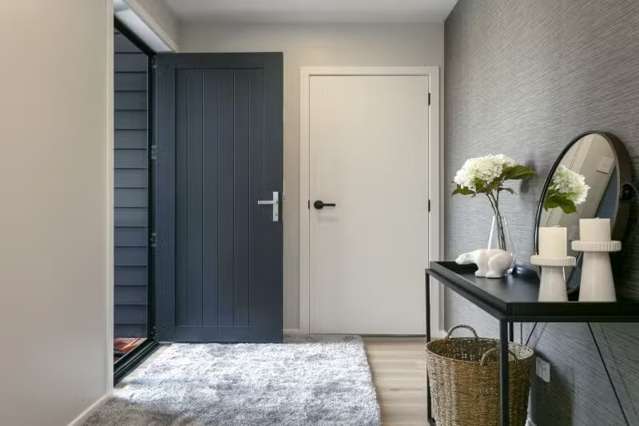  2/74 Hinemoa Avenue Taupō_1