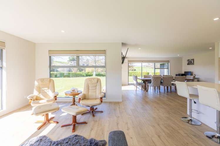 35 Avignon Place Fairhall_6