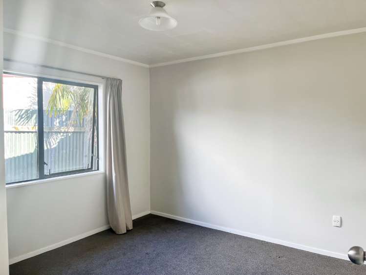 1/207 Rifle Range Road 11209_14