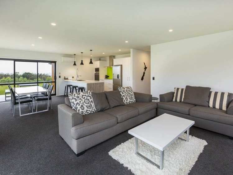 98 Riverstone Drive Riverstone Terraces_3