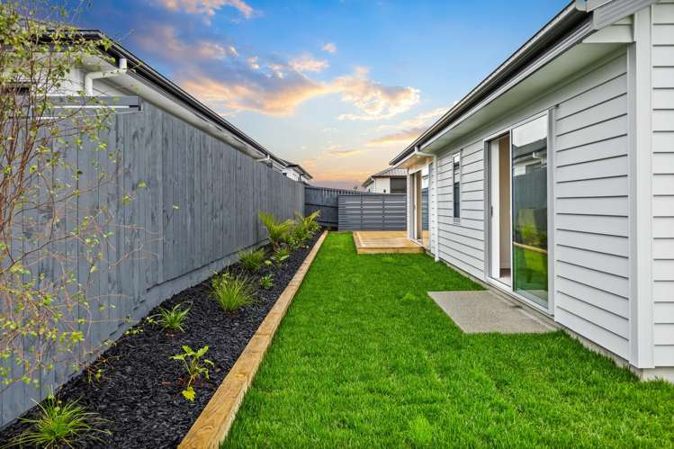 6 Tipu Crescent Milldale_33