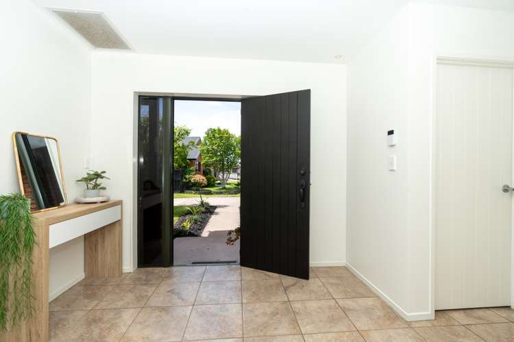 20 Merlin Close Huntington_15