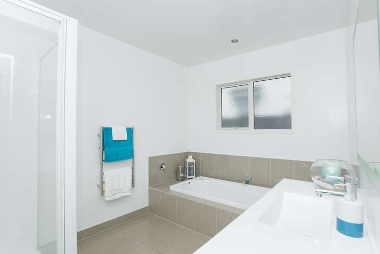 32 Emily Street Riverdale_12