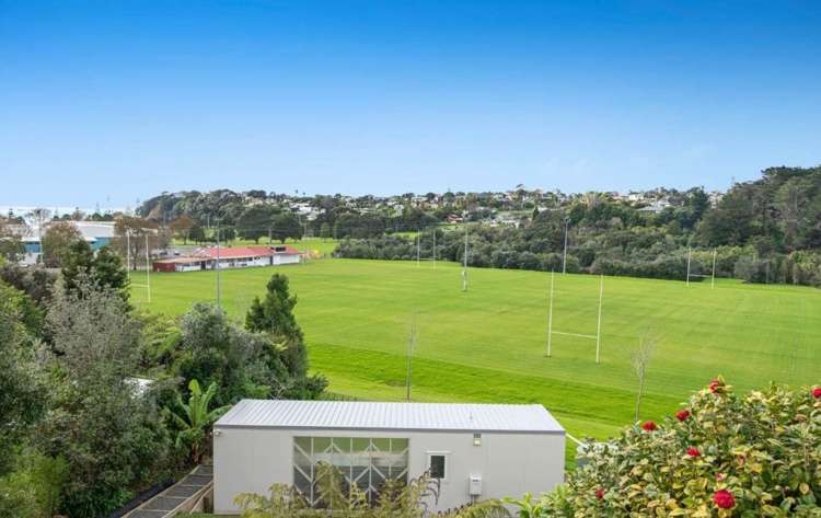 10 Rimu Road Stanmore Bay_11