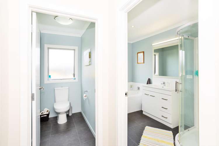 21 Sunrise Drive Seaward Bush_22