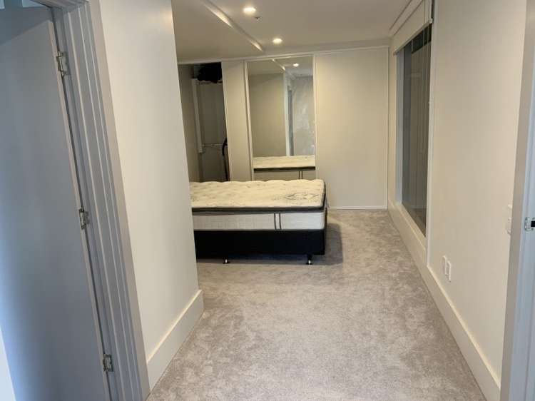 605/8 Whitaker Place 10015_7