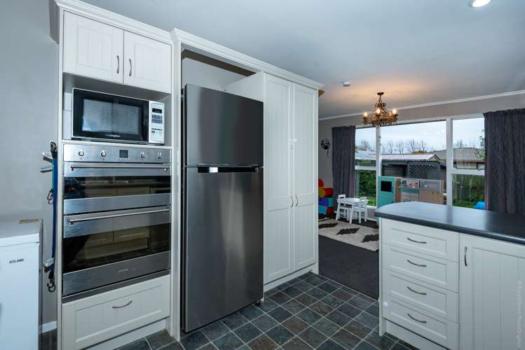 20 Greenock Street Redwood_12