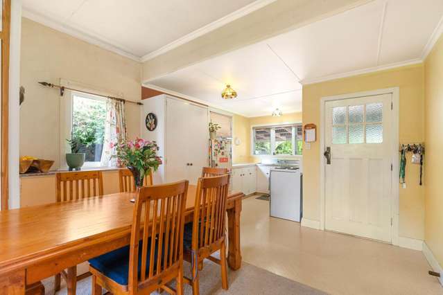 136 Lincoln Road Carterton_3