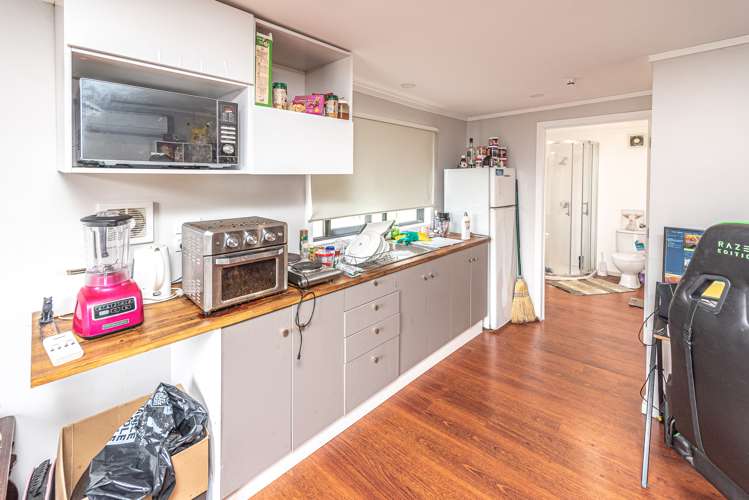 108 Carlton Avenue Tawhero_12