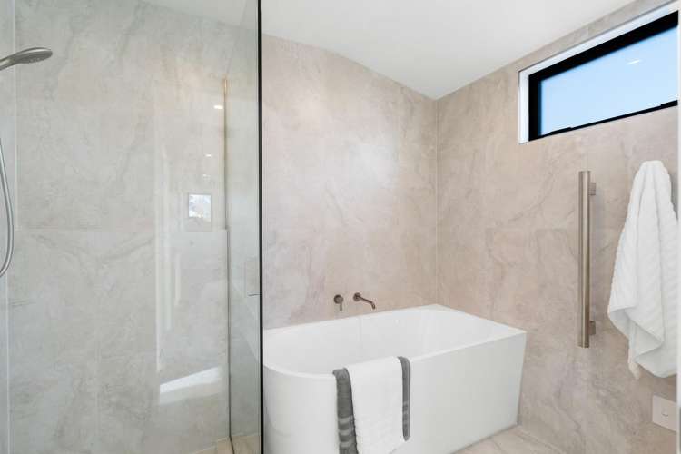 32A Hawthorne Street Strowan_17