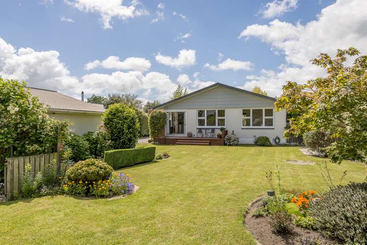 13 Longden Street Darfield_17