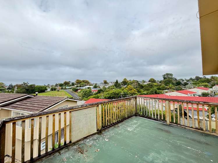 80E Tirimoana Road Te Atatu South_23