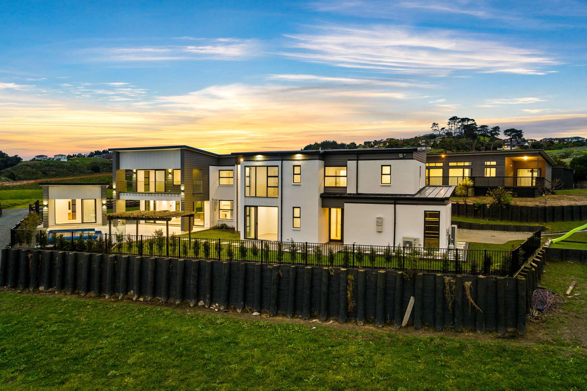 530 Redoubt Road Totara Park_0