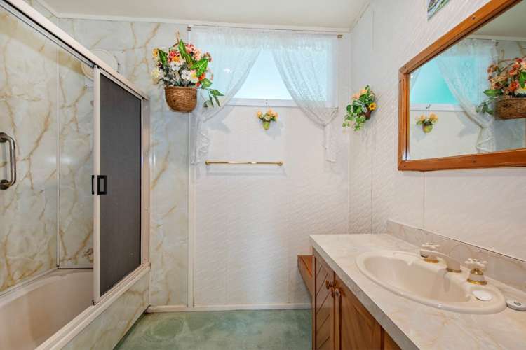 52 Clark Road Kamo_10