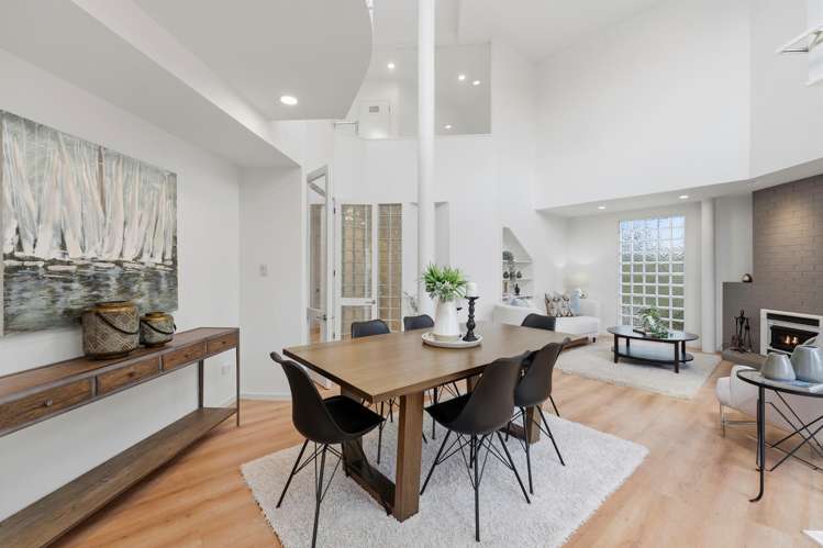 2/7 Otakau Road_3
