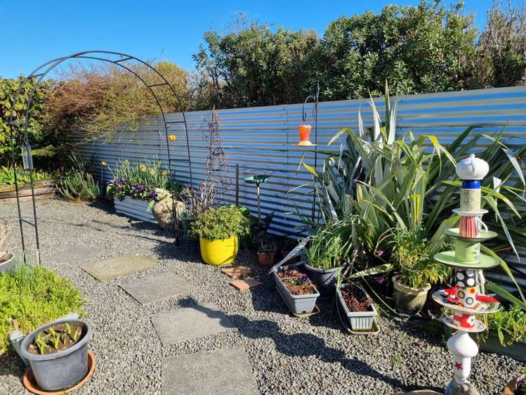 44 Leader Street Riverton_11