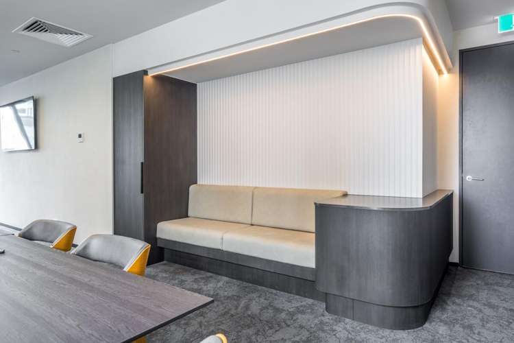 10 Commerce Street City Centre_9