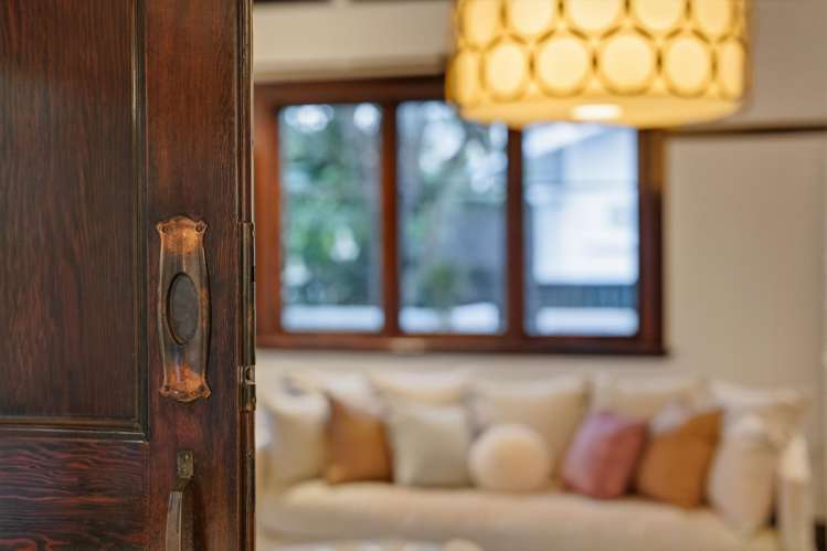 12 Shipherds Avenue Epsom_6