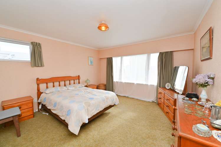 16 Oldham Avenue Onekawa_9