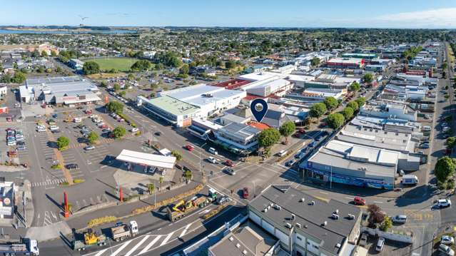 171 Oxford Street Levin_1