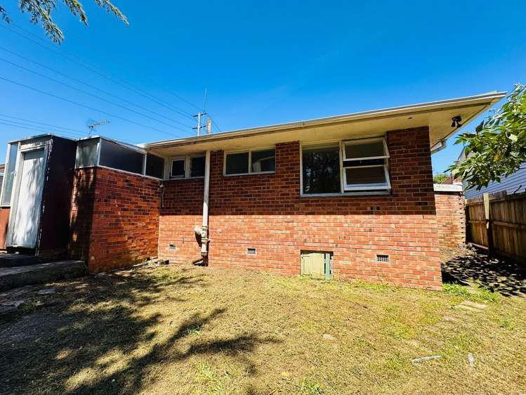 156 Sunset Road Totara Vale_2