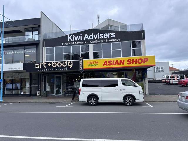 High Profile First Floor Office on the Mount Strip