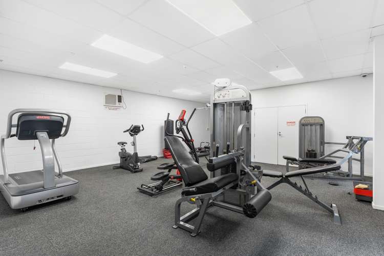 5E/10 Crown Lynn Place_5