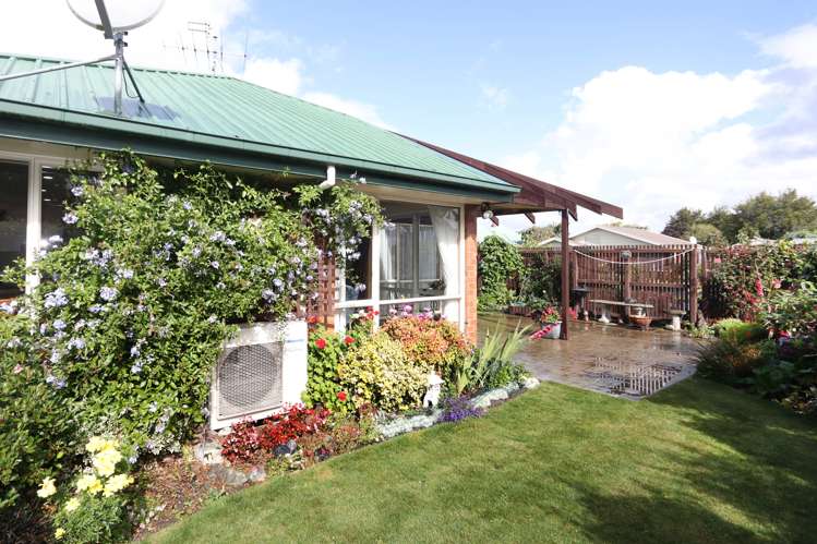 48 Reid Crescent Allenton_16