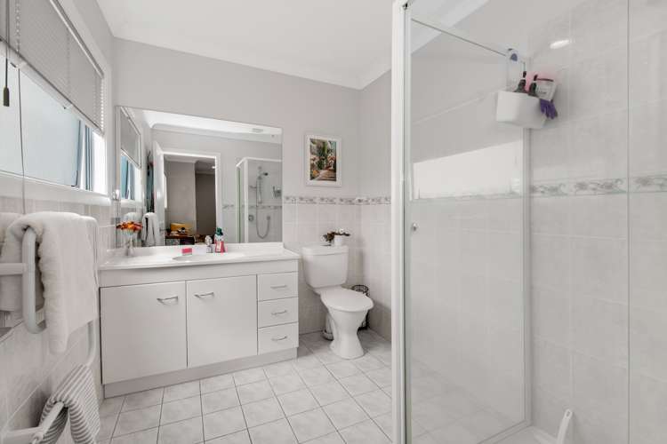 26 Greenway Rise Gulf Harbour_9