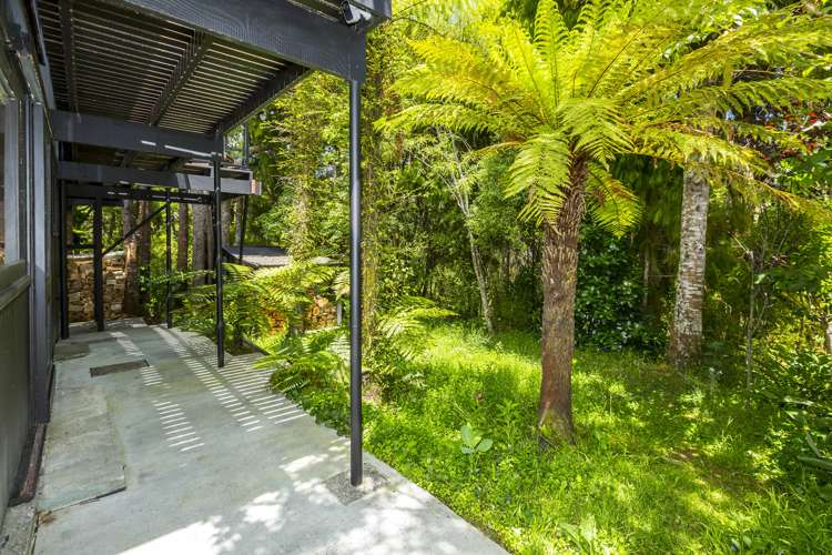 24 Freemans Way Pinehaven_21