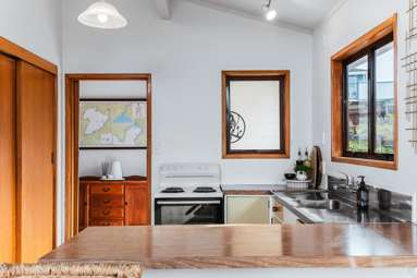 50 Woodward Street_3