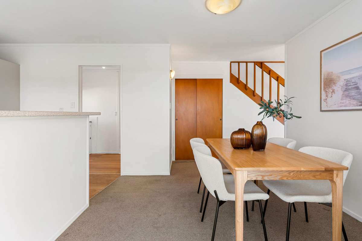 2/491 Glenfield Road_1