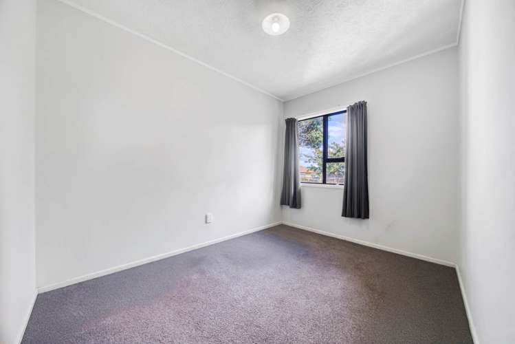 397 Roscommon Road Manurewa_10