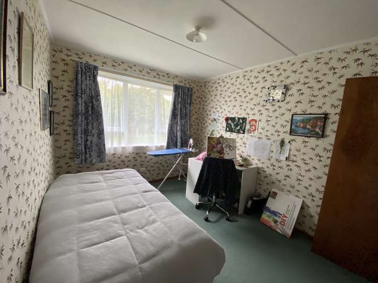 36 High Street Eltham_10