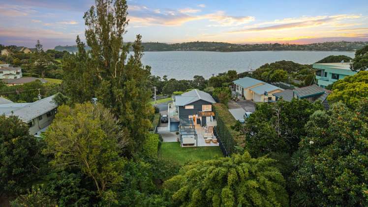 32 Swann Beach Road Stanmore Bay_22