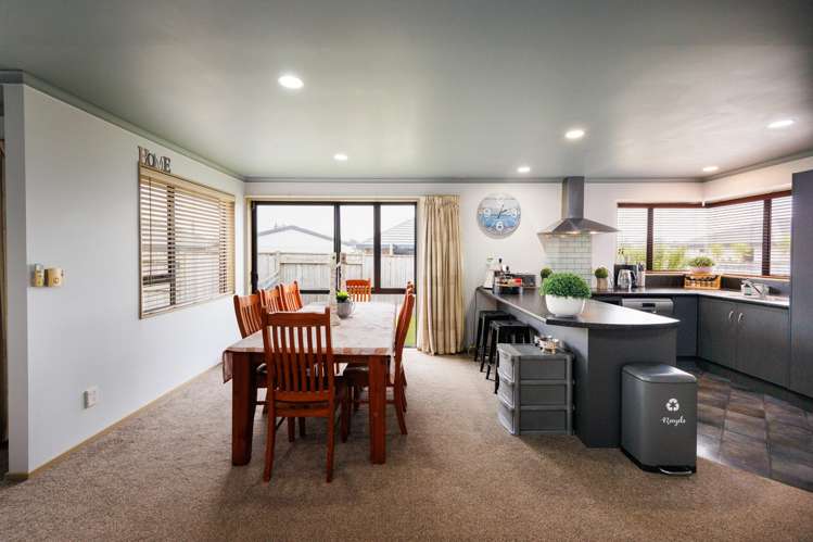 12 Walnut Grove Kelvin Grove_6