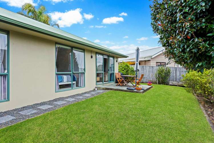 1B Duncan Avenue Te Atatu South_10