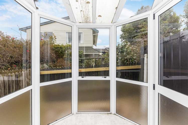 1 Thurso Grove Papakowhai_26