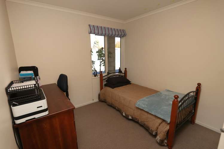 112a Creek Road Allenton_16