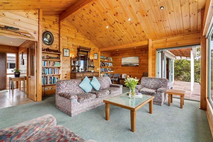 58 Pipitiwai Drive Helensville_17