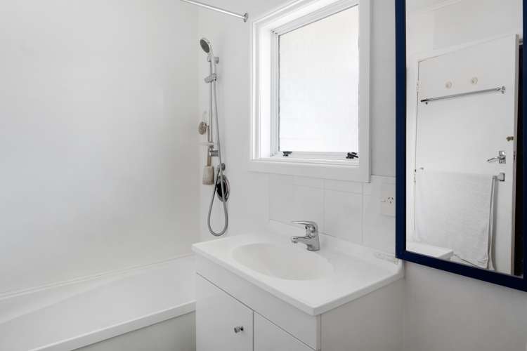 87 Parkers Road Tahunanui_13