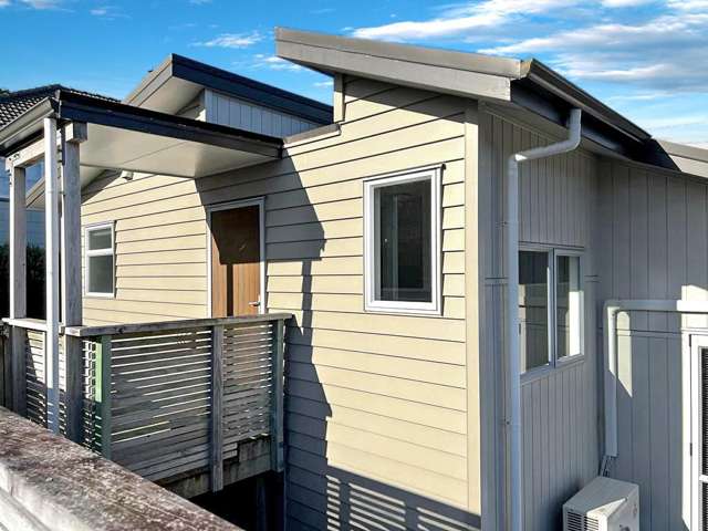  A/60 Bould Street Johnsonville_1