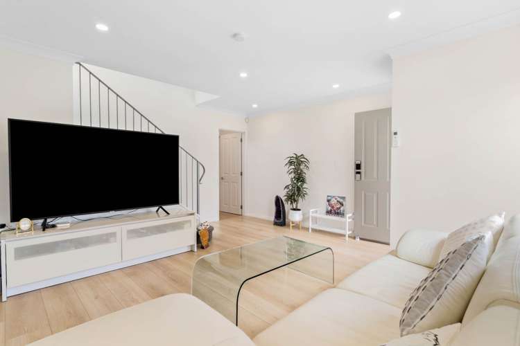 7 Oakville Avenue Flat Bush_14