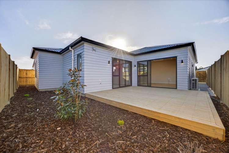 18 Pupu Crescent Opaheke_31