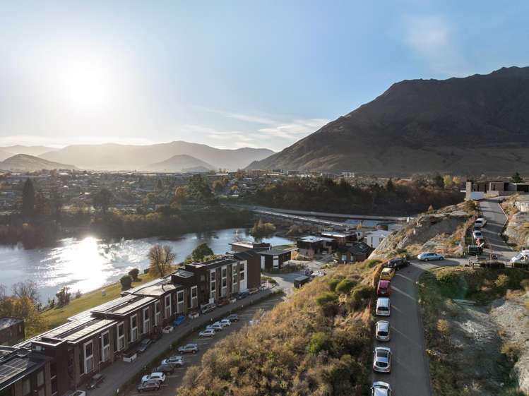 4 Northview Terrace Queenstown_17